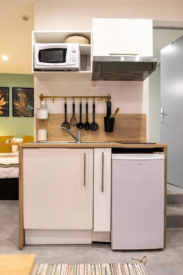Studio Cosy Au Coeur De L'Ecusson - Arenes A 2 Min Nîmes Dış mekan fotoğraf